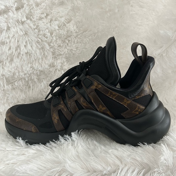 LV Archlight Sneakers size 41.0 - Picture 3 of 12